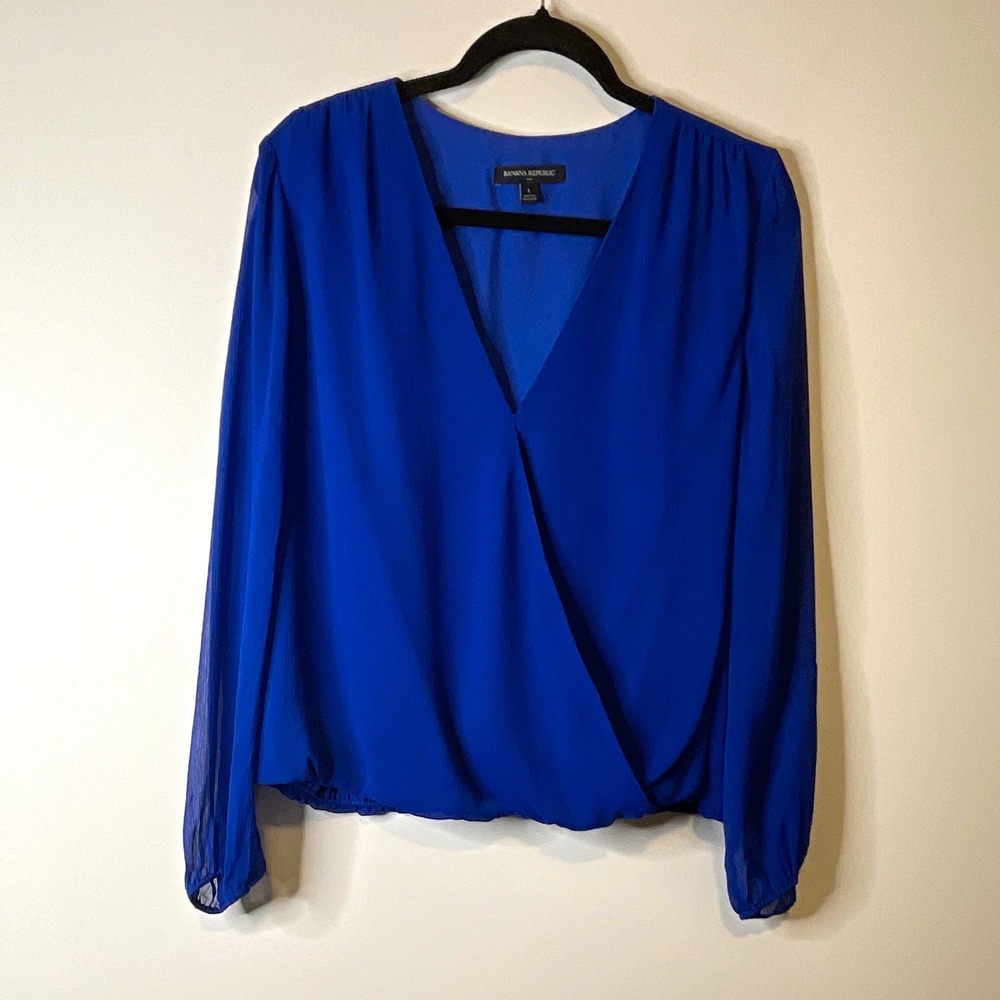 Banana Republic Blouse Womens L Blue Chiffon Sheer Pleated Surplice Long Sleeve